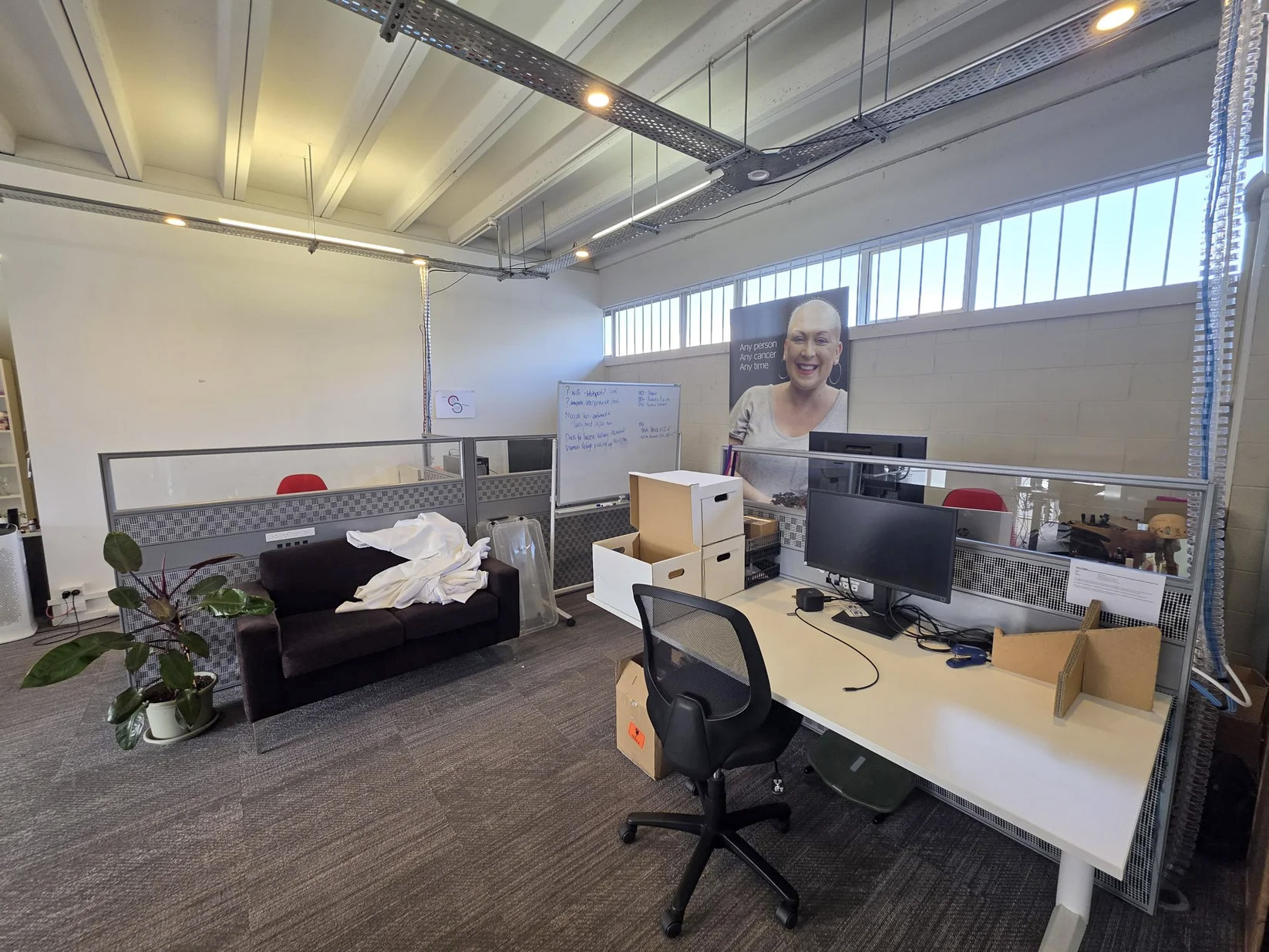 400B Great North Road office workstations