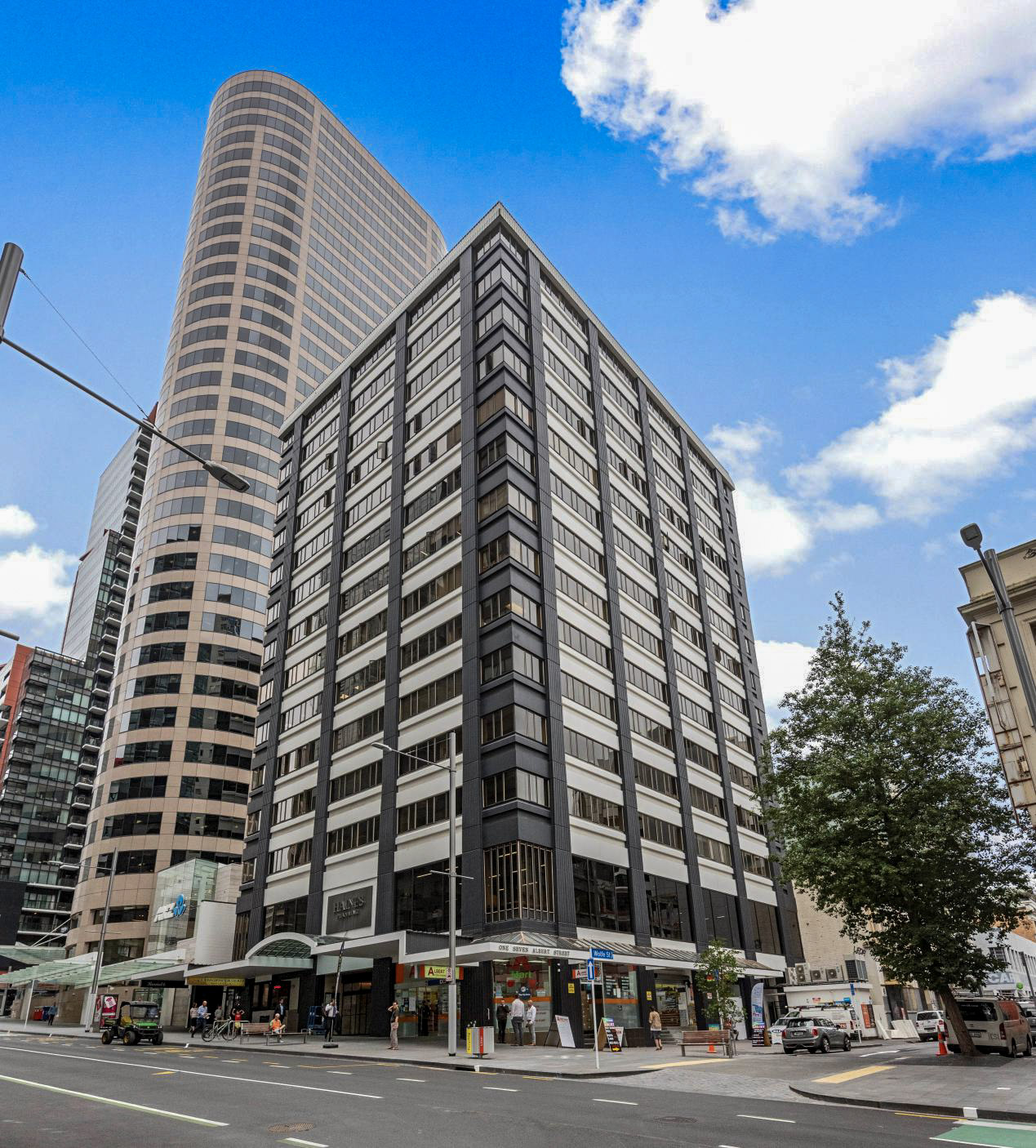 8C/17 Albert Street building exterior